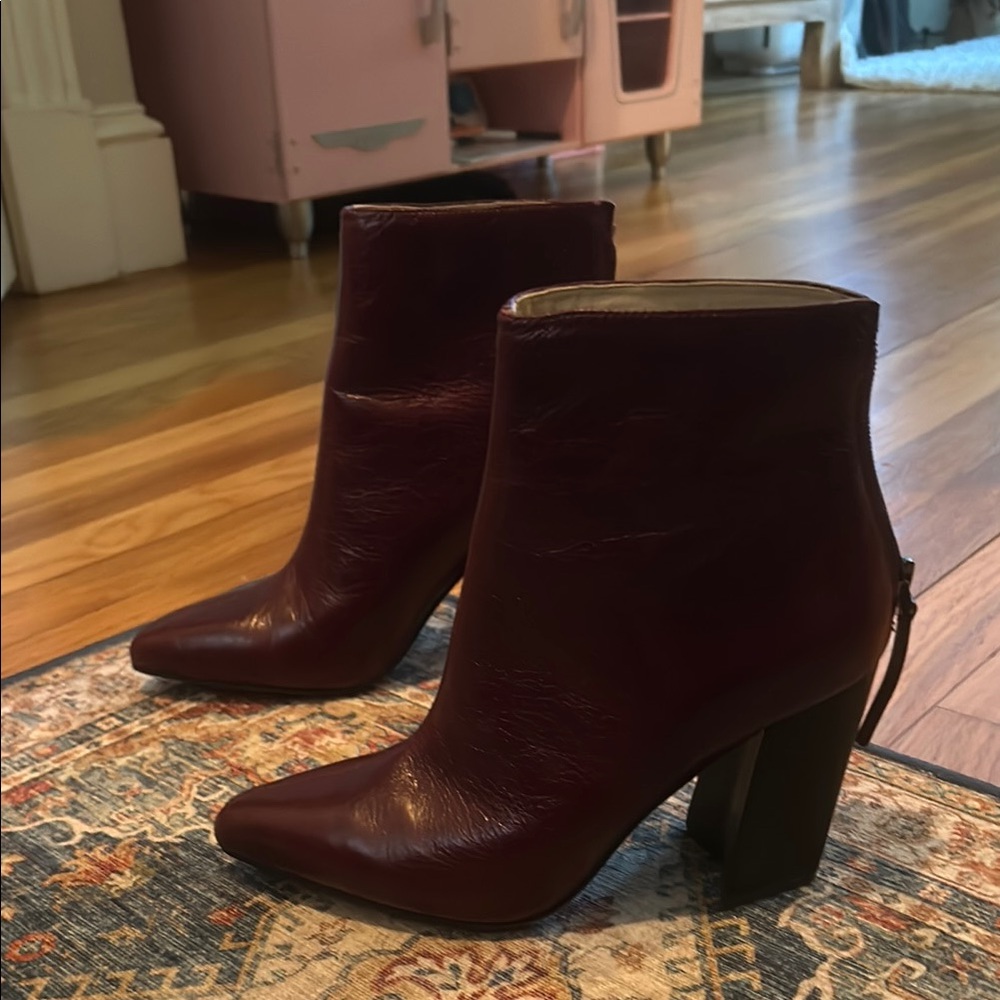 Chic Burgundy Leather Ankle Boots
